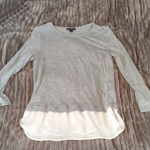 H&M Light Gray and Cream Long Sleeve Top